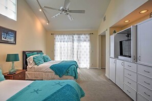 House (5 Bedrooms) | Interior