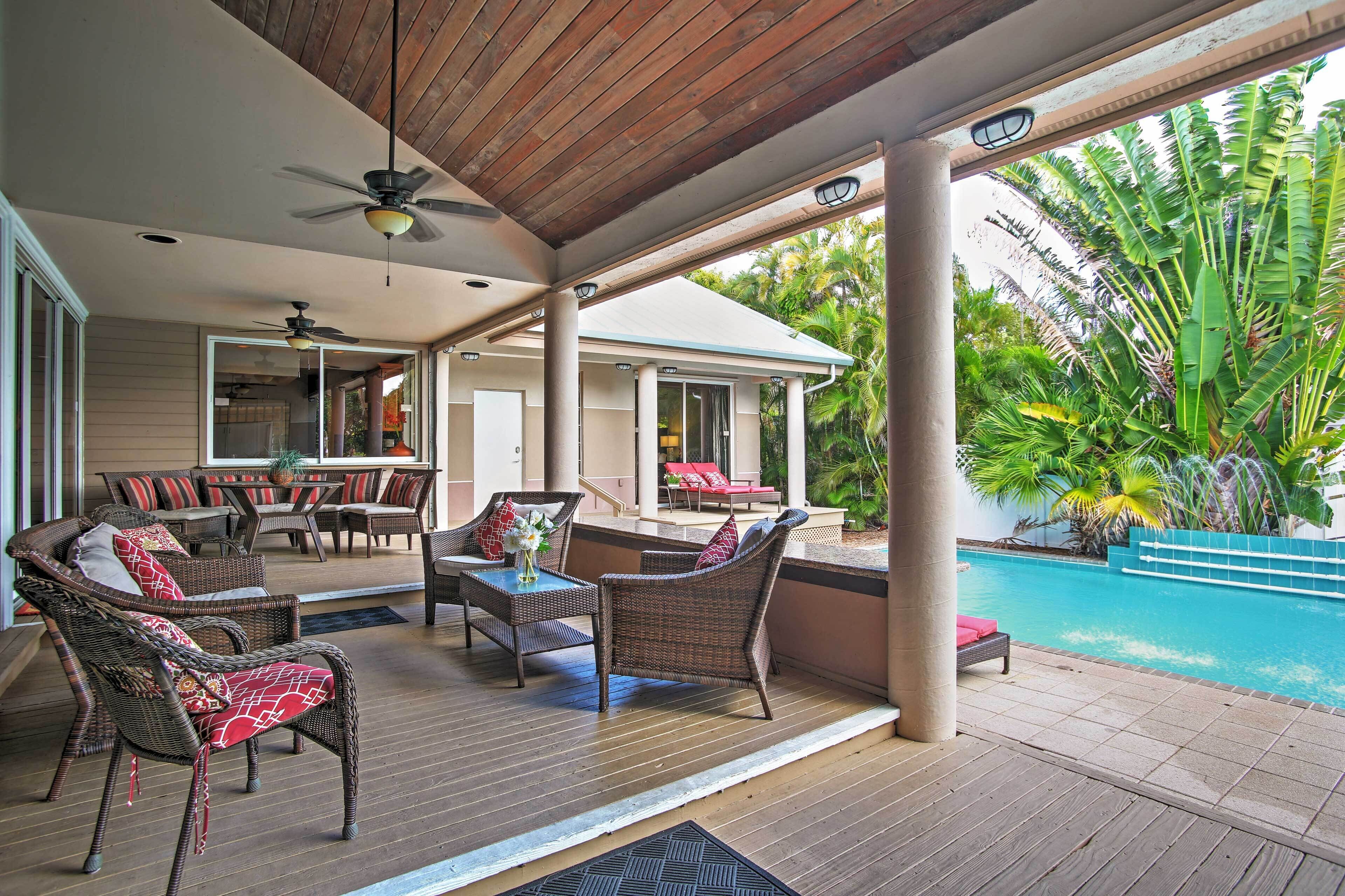 House (5 Bedrooms) | Interior