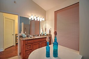 Maison (5 Bedrooms) | Intérieur