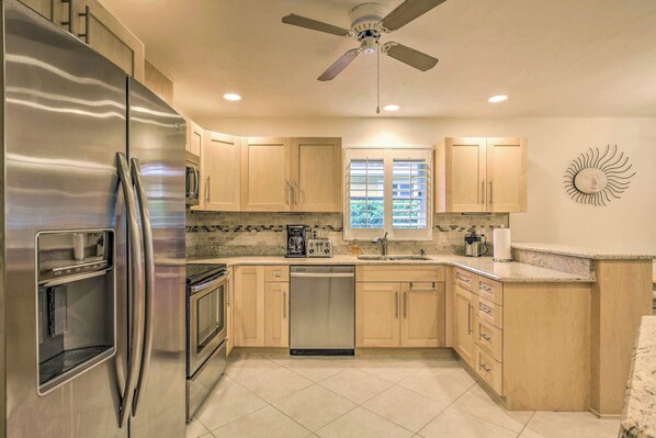 Interior - Spacious Naples Home < 1 Mi to Vanderbilt Beach! (Naples)