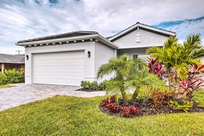 Exterior - Naples Vacation Home Rental Near Vanderbilt Beach! (Naples)