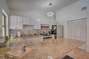 Interior - Naples Home w/ Private Pool: 6 Mi to Dtwn! (Naples)