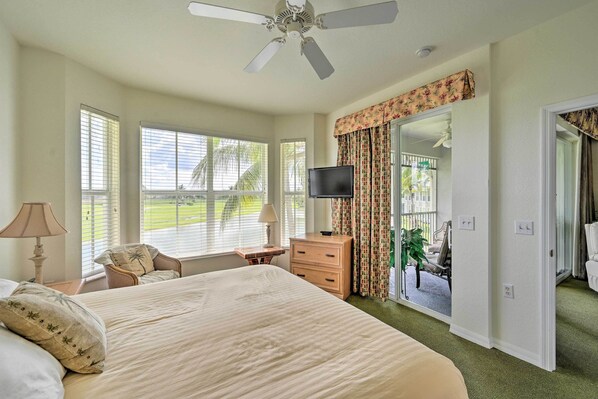 Interior - Naples Condo w/ Golf View & Resort-style Amenities (Naples)