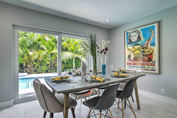 House (3 Bedrooms) | Dining - Modern Wilton Manors Home w/ Outdoor Oasis! (Wilton Manors)