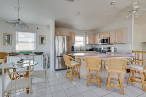House (3 Bedrooms) | Interior - Nettles Island, Jensen Beach Home w/ Patio & Grill (Jensen Beach)
