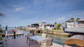 House (3 Bedrooms) | Front of property