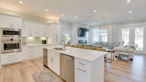 Rumah (4 Bedrooms) | Interior