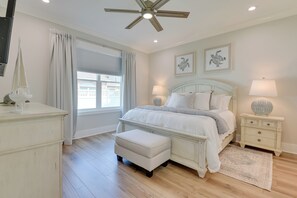 House (4 Bedrooms) | Interior