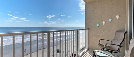 Apartment (0 Bedroom) | Property grounds