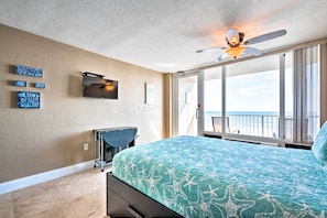 Apartment (0 Bedroom) | Interior - Oceanfront Daytona Beach Studio w/ Balcony! (Daytona Beach Shores)
