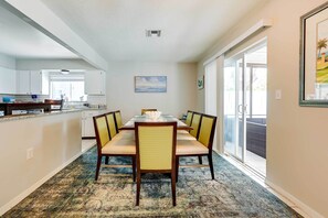 Nhà (3 Bedrooms) | Nội thất