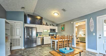 PCB Duplex w/ Patio - Steps to Beach!