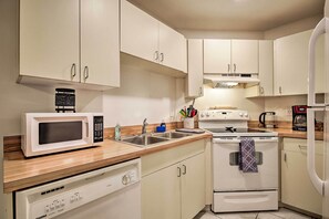 Apartment (2 Bedrooms) | Interior - Balcony & Pool: Gulfview Tierra Verde Escape! (Tierra Verde)