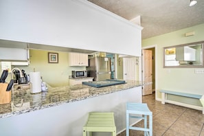 Interior - Panama City Beach Vacation Rental w/ Pool Access! (Panama City Beach)