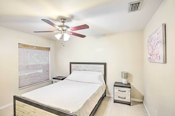 Peaceful Lehigh Acres Home W/ Grill + Lanai! - Caribbean