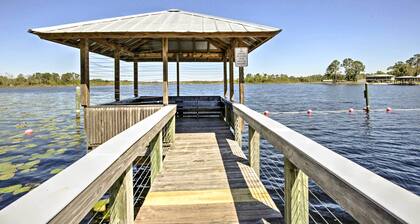 Peaceful Pomona Park Home: 1 Mi to Lake Broward!
