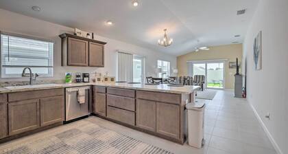 Lanai & Resort Amenities: The Villages Getaway