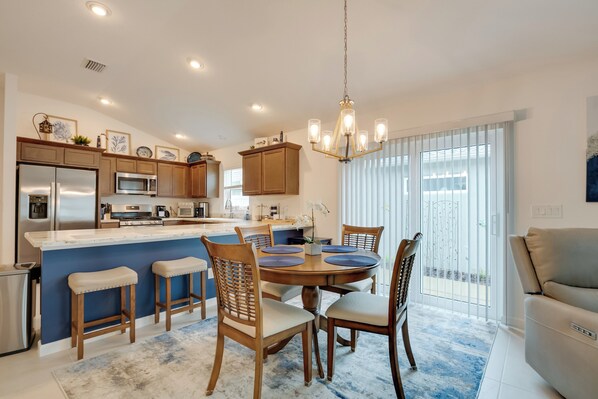 House (3 Bedrooms) | Front of property