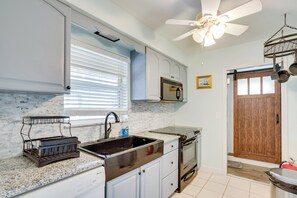 House (3 Bedrooms) | Interior - Pet-friendly Stuart Vacation Rental w/ Fenced Yard (Stuart)