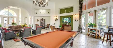 Villa (5 Bedrooms) | Interior