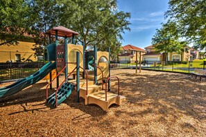 Villa (5 Bedrooms) | Interior - Pool & Hot Tub: Resort-style Davenport Villa (Davenport)