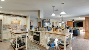 單棟房屋 (4 Bedrooms) | 內部