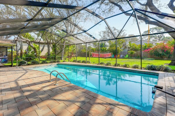 3 Mi To Beach: Prime Largo Home W/ Pool! - Indian Rocks Beach, FL