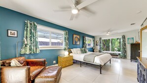 Unclassified image, 4 of 70, button - Oakland Park Vacation Rental w/ Private Pool! (Oakland Park)