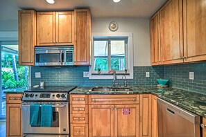 House (3 Bedrooms) | Interior - Oakland Park Vacation Rental w/ Private Pool! (Oakland Park)