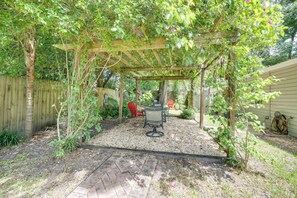 Cottage (2 Bedrooms) | Interior