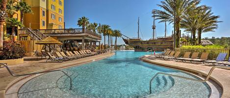 Appartement (2 Bedrooms) | Piscine | Piscine extérieure