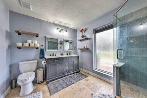 Interior - Riverfront Home w/ Dock & Deck, Pets Welcome! (Jacksonville)