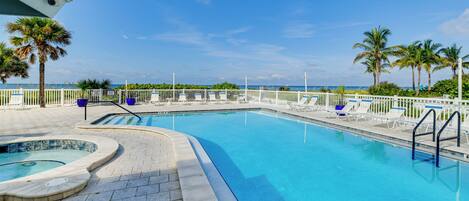 Apartment (2 Bedrooms) | Front of property