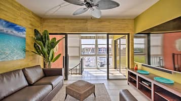 Apartment (2 Bedrooms) | Front of property