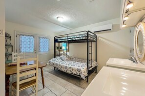 บ้านพัก (4 Bedrooms) | ภายใน