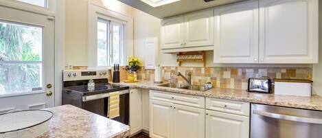 House (3 Bedrooms) | Bahagian dalam