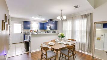 Căn hộ (3 Bedrooms) | Nội thất