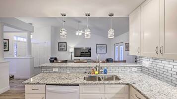 Căn hộ (3 Bedrooms) | Nội thất