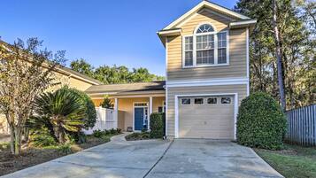 Căn hộ (3 Bedrooms) | Mặt tiền nơi lưu trú