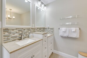 Interior - Spacious Fort Walton Beach Home ~ 2 Mi to Beach! (Fort Walton Beach)