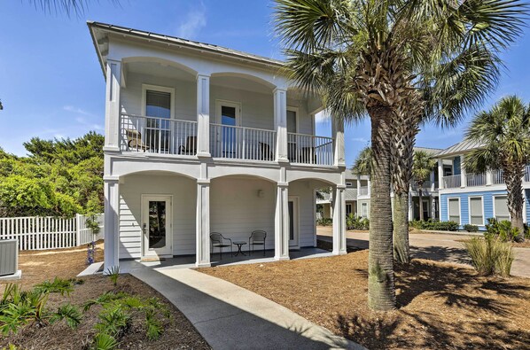 Cottage (4 Bedrooms) | Exterior - Spacious Miramar Beach Cottage w/ Beach Access! (Miramar Beach)