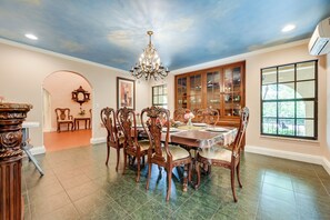 Interior - Spacious Tampa Vacation Rental w/ Pool & Dock (Tampa)