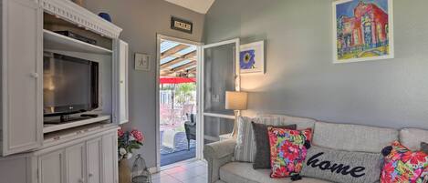 Apartment (1 Bedroom) | Interior