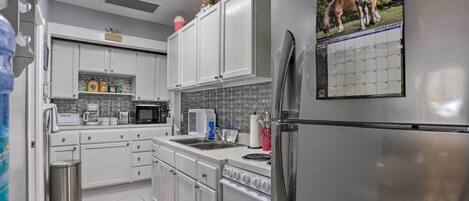 Apartment (1 Bedroom) | Interior