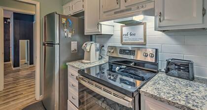 Stellar Fort Walton Retreat ~ 2 Mi to Beach!