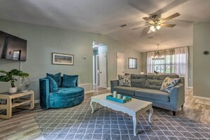House (4 Bedrooms) | Interior