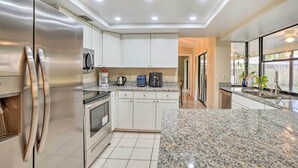 บ้านพัก (4 Bedrooms) | ภายใน