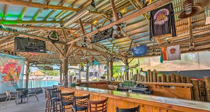 On-site Beach Bar: Sunny Perdido Key Cottage!