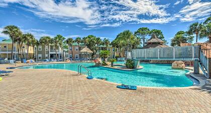 On-site Beach Bar: Sunny Perdido Key Cottage!