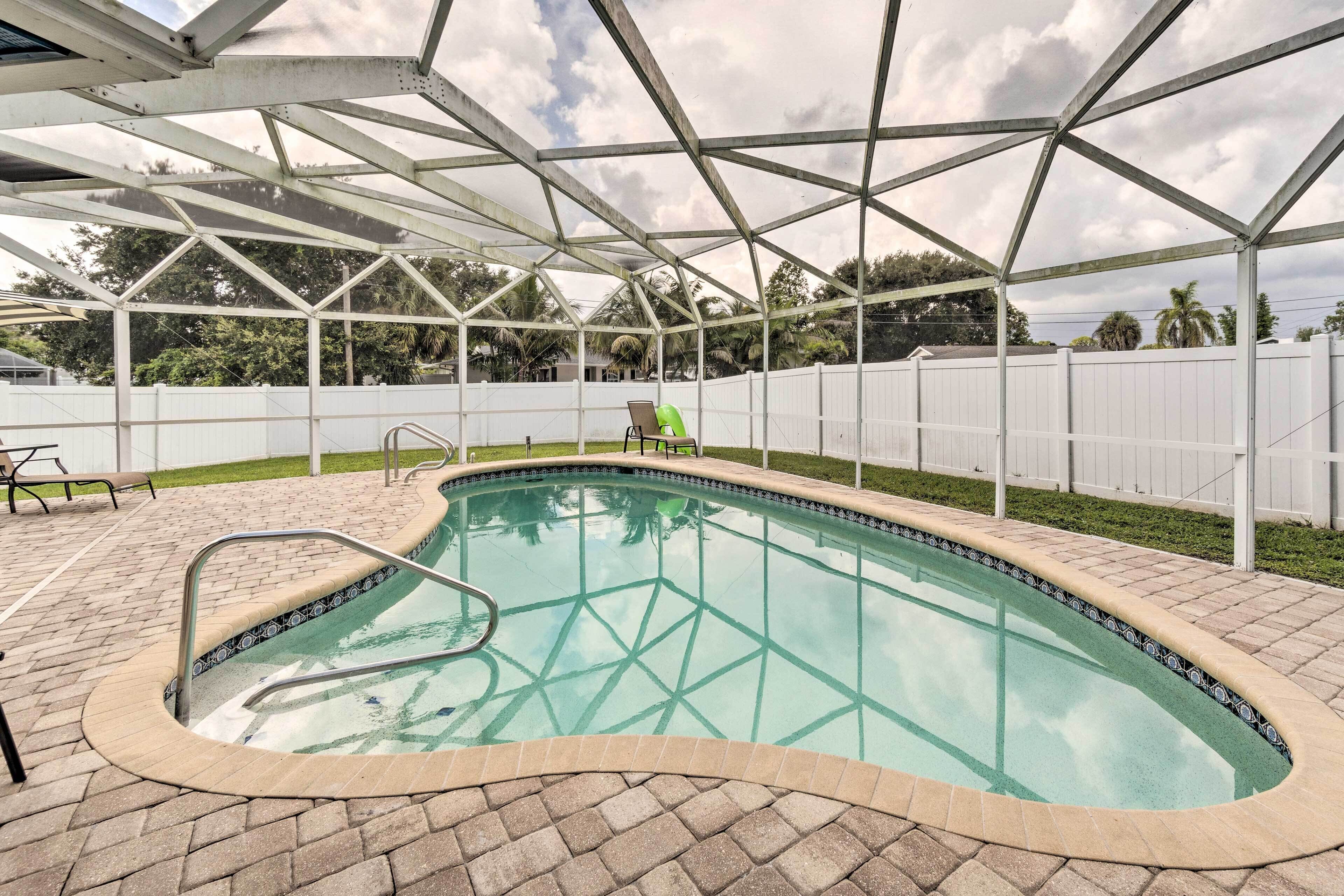 Sunny Port Charlotte Family Retreat: 3 Mi to Beach